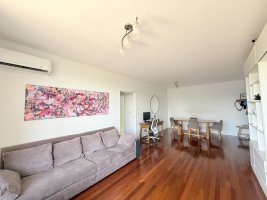 Apartment for Sale, 3 rooms, with garage, Arboris