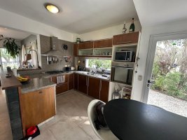 casa a la laguna central san isidro labrador