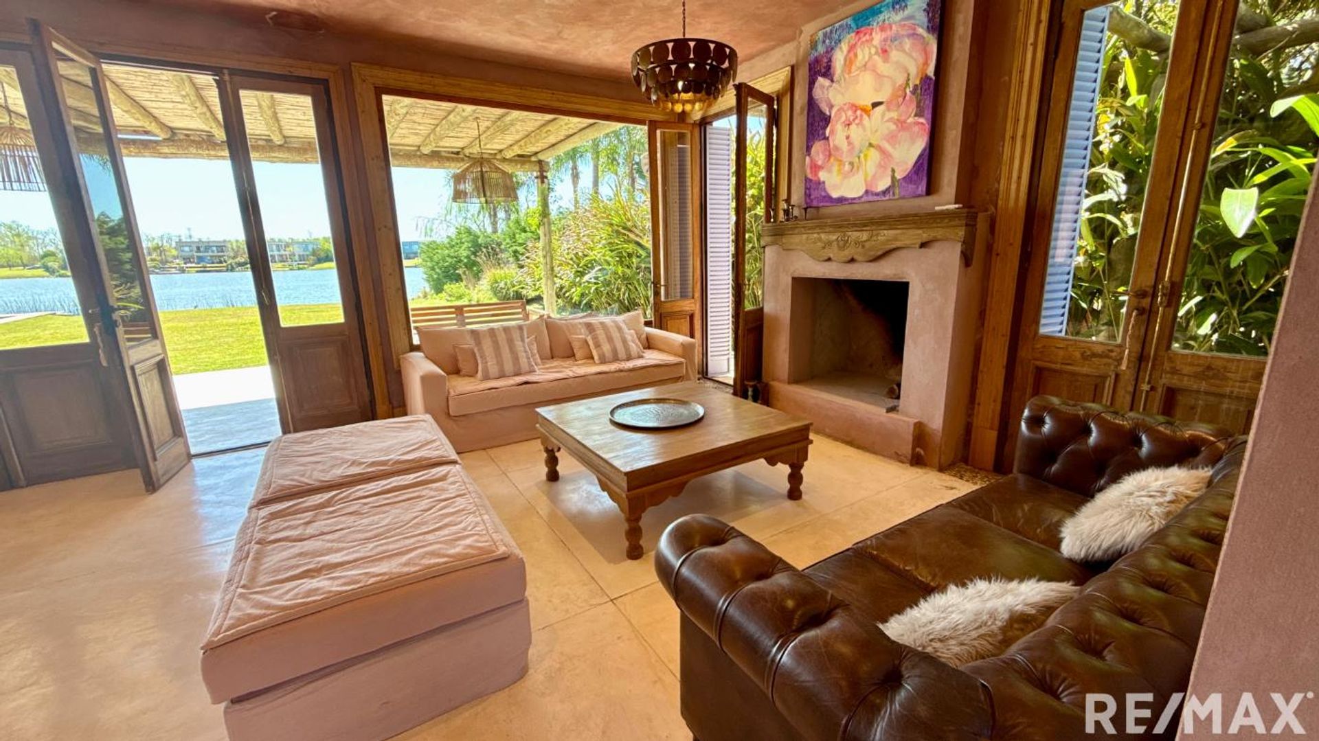 Venta casa 6 amb a la laguna San Benito Villanueva