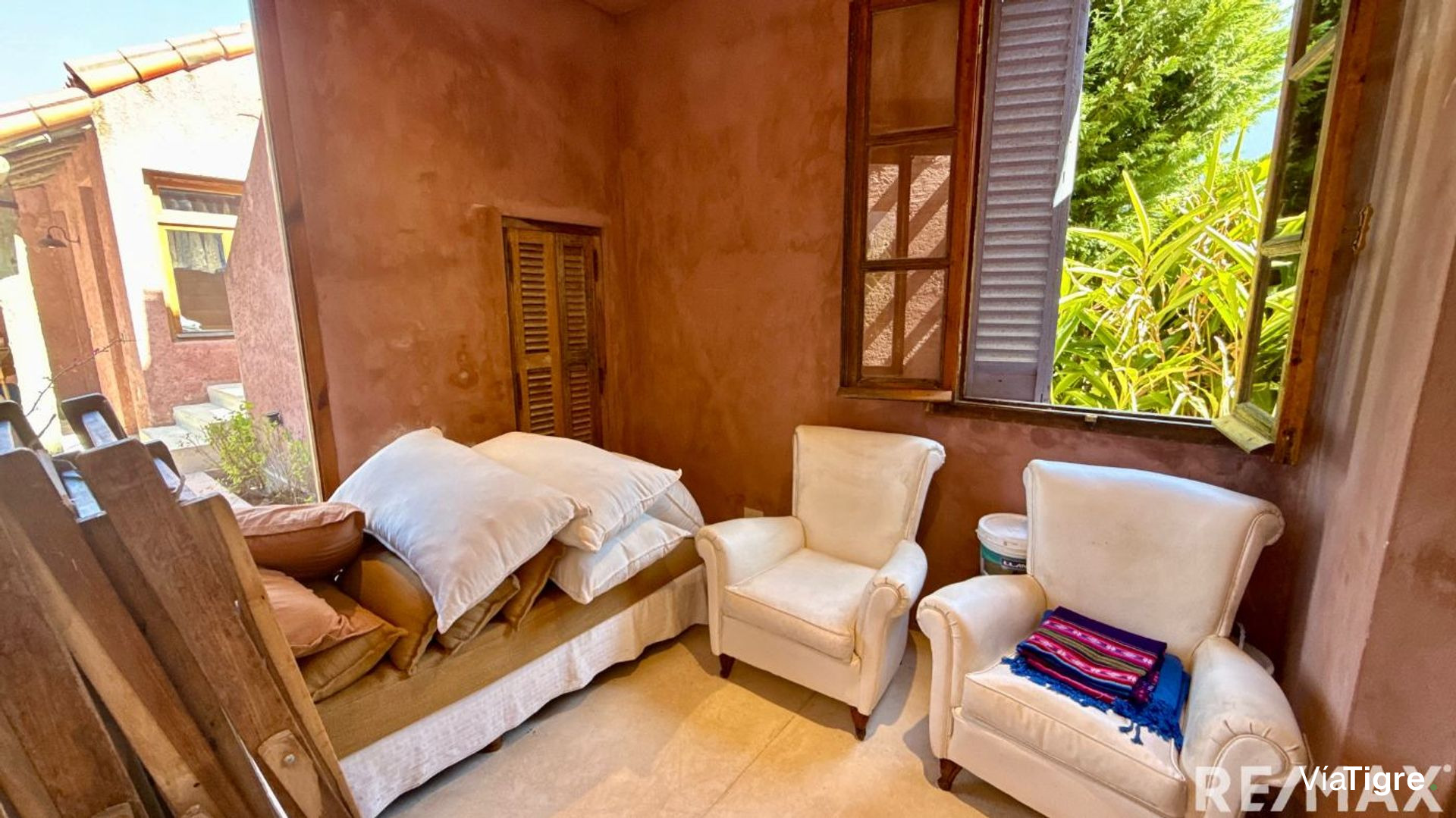Venta casa 6 amb a la laguna San Benito Villanueva