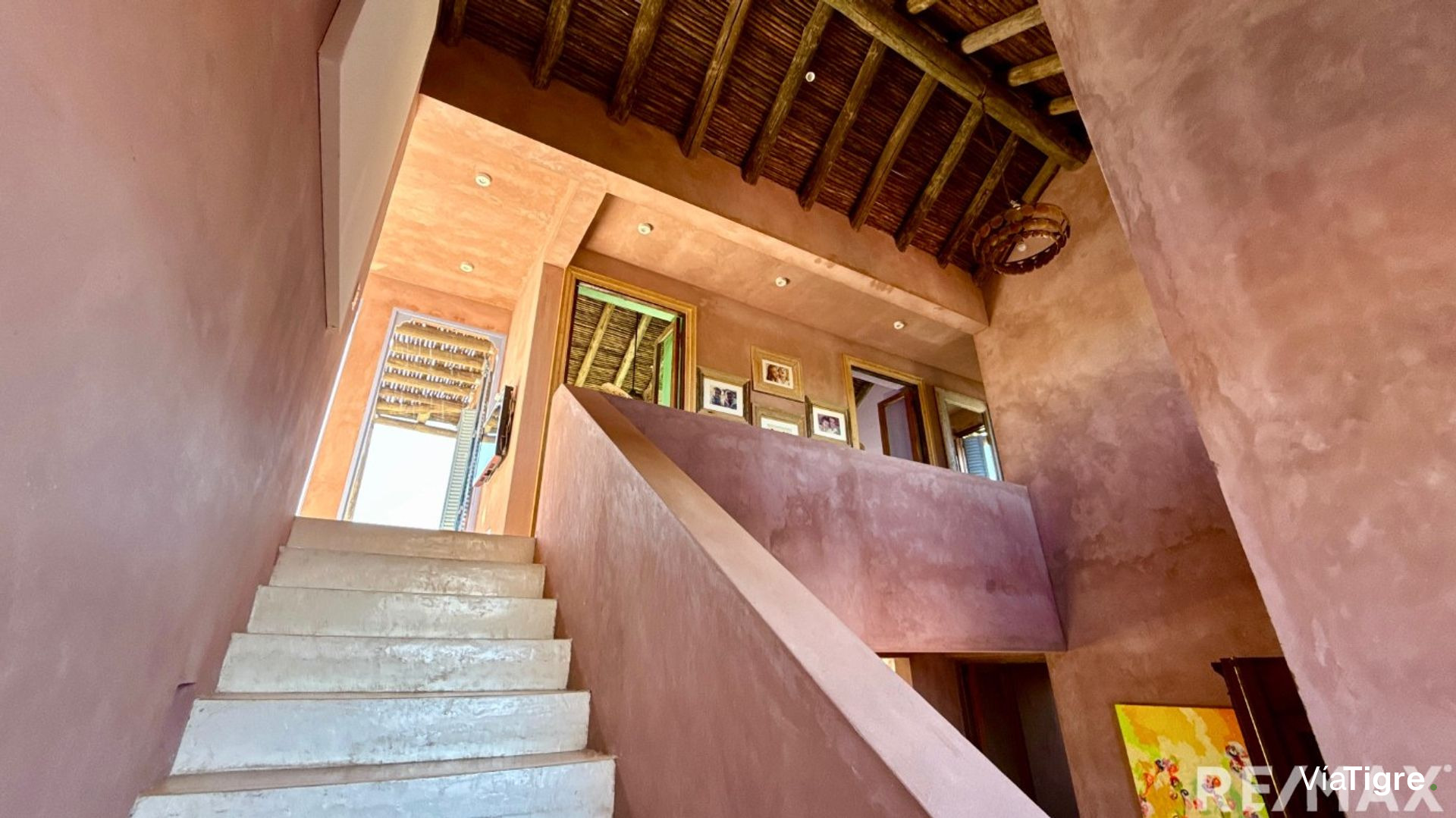 Venta casa 6 amb a la laguna San Benito Villanueva