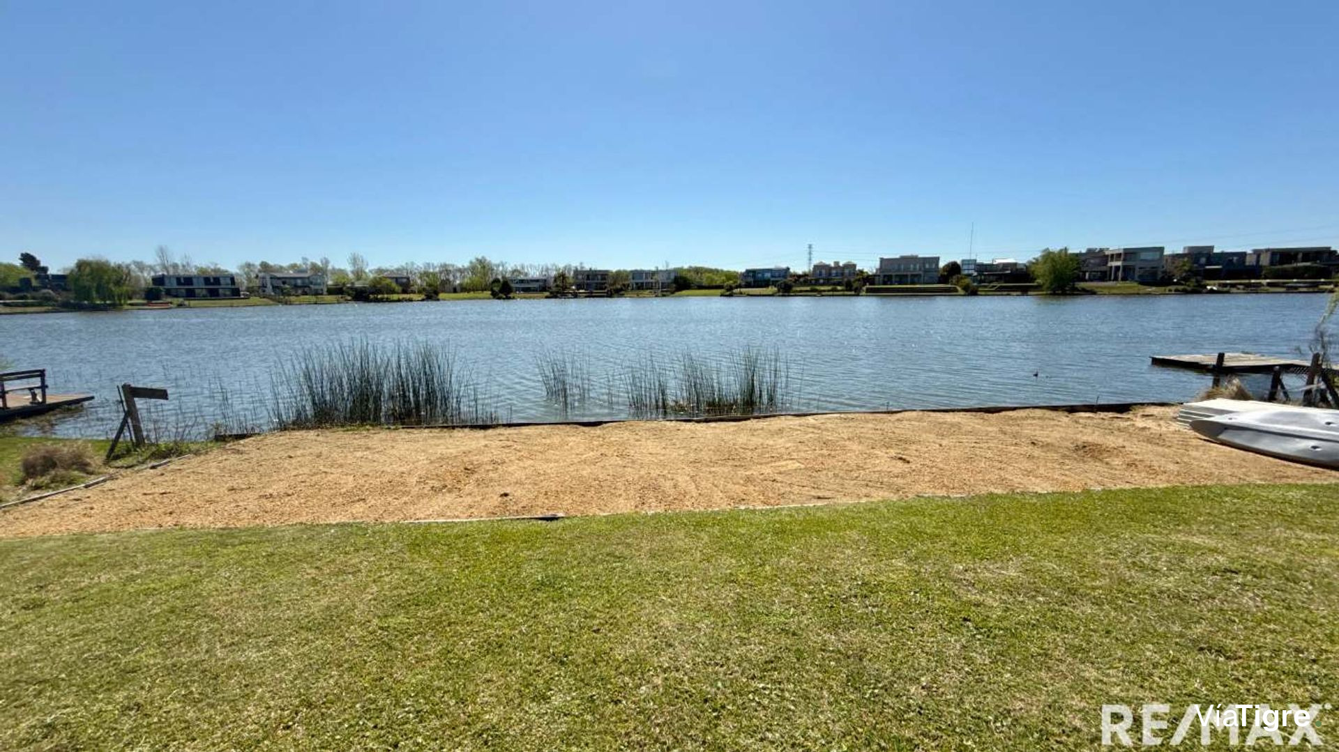 Venta casa 6 amb a la laguna San Benito Villanueva