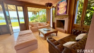 Venta casa 6 amb a la laguna San Benito Villanueva