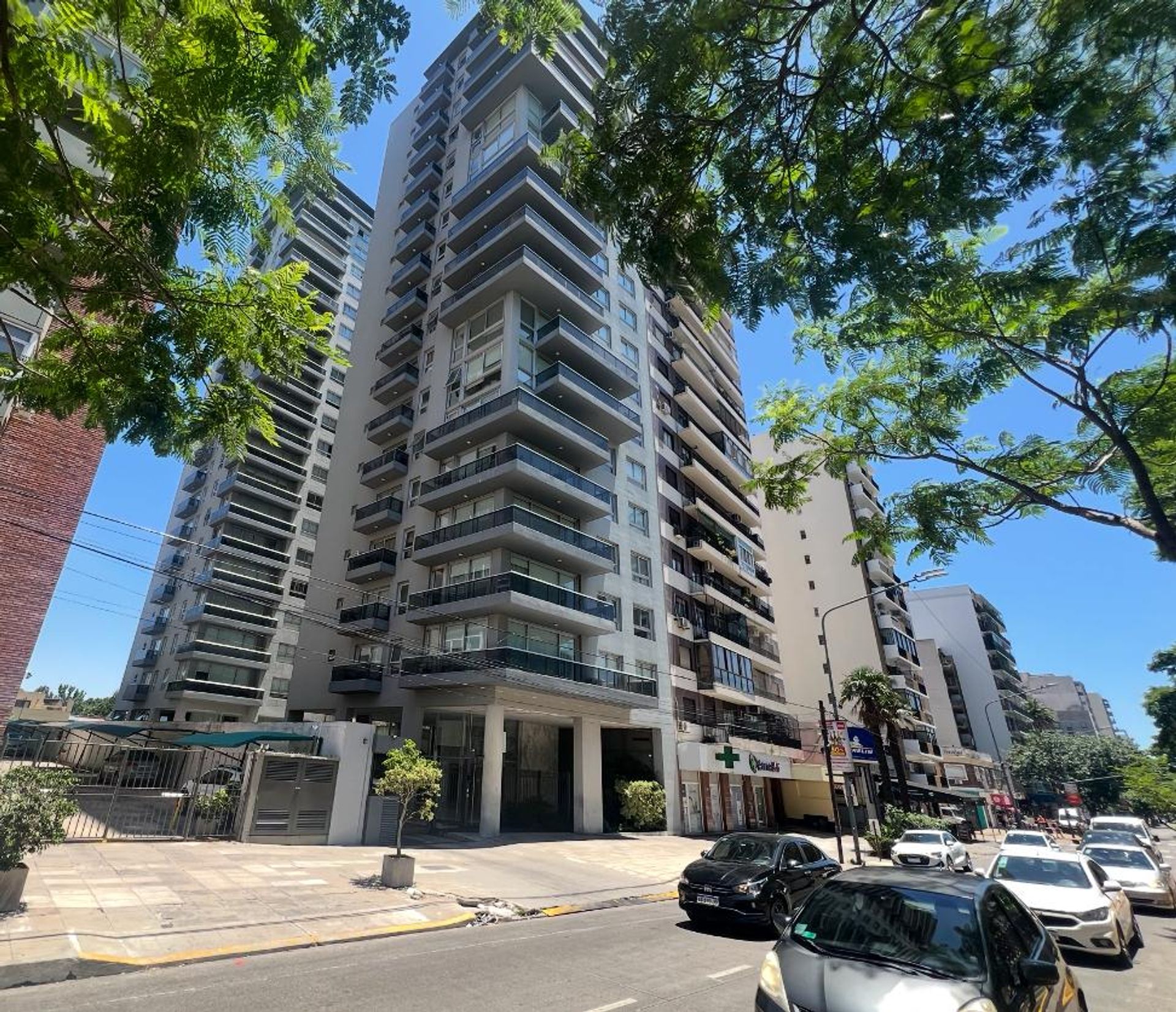 VENTA Depto. 3 Ambientes con Cochera - EXCELENTE