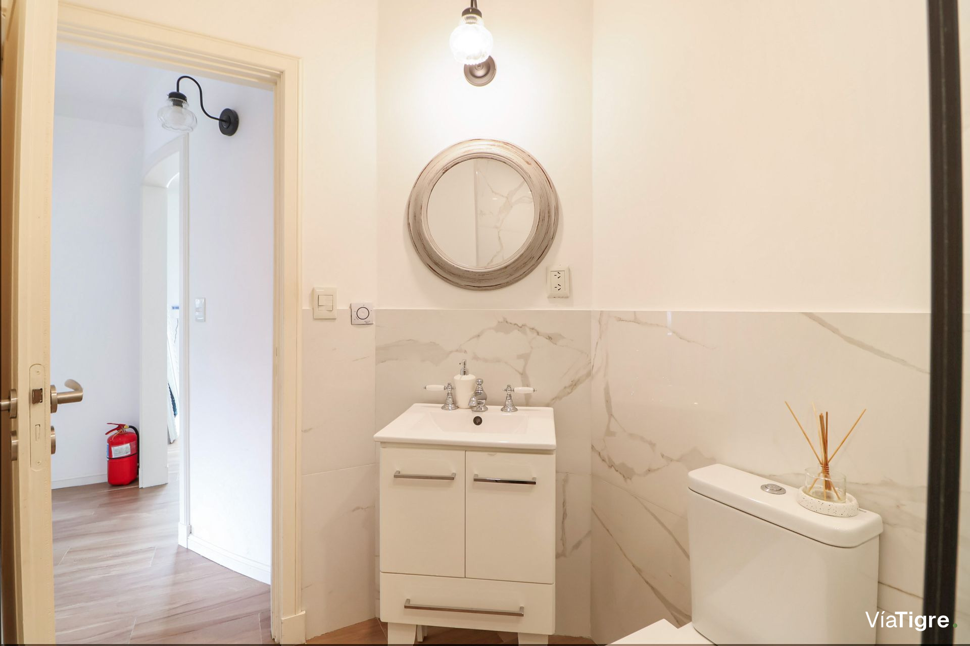 Casa Venta 6 Ambientes Martínez Lote Propio