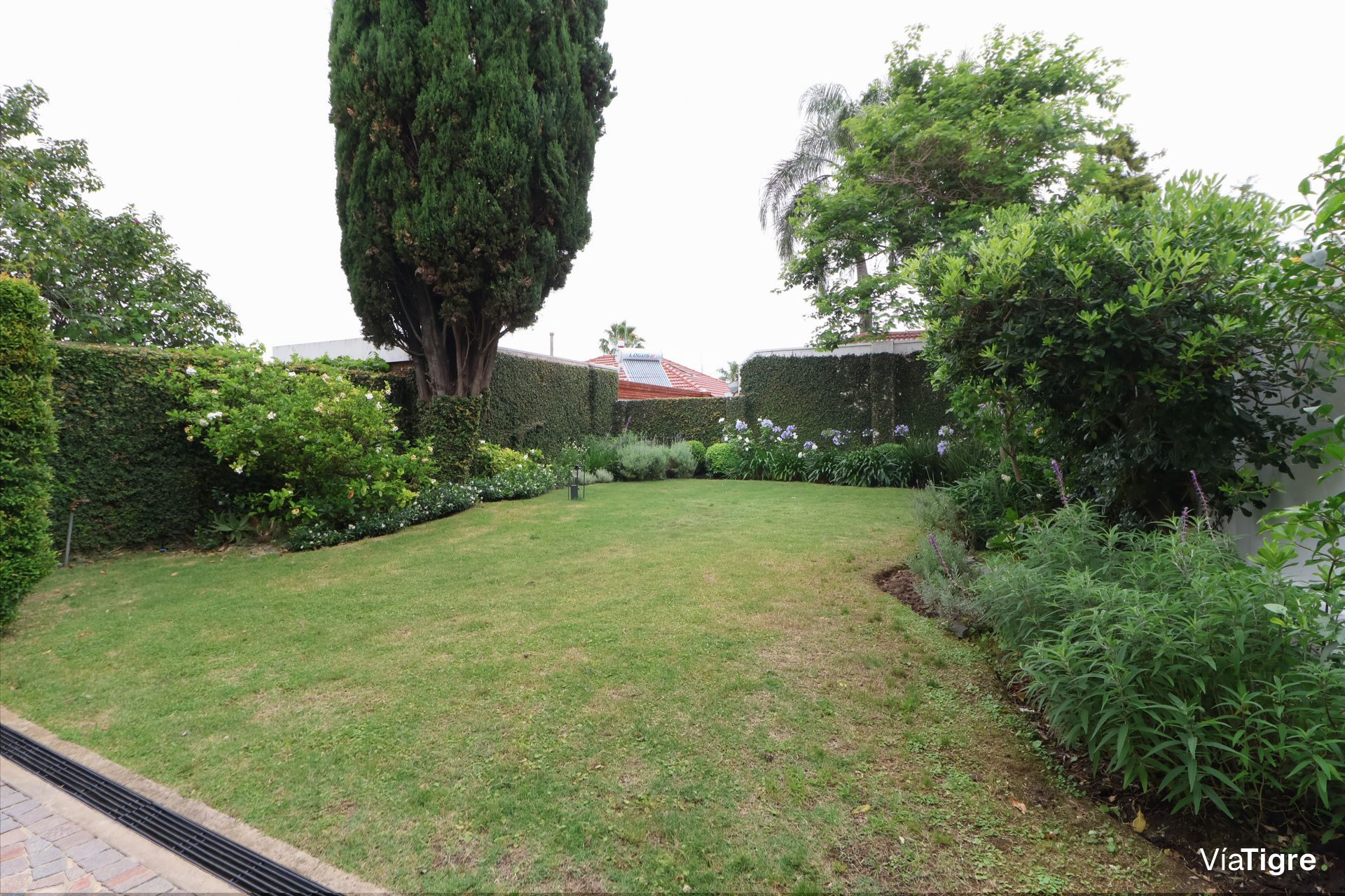 Casa Venta 6 Ambientes Martínez Lote Propio