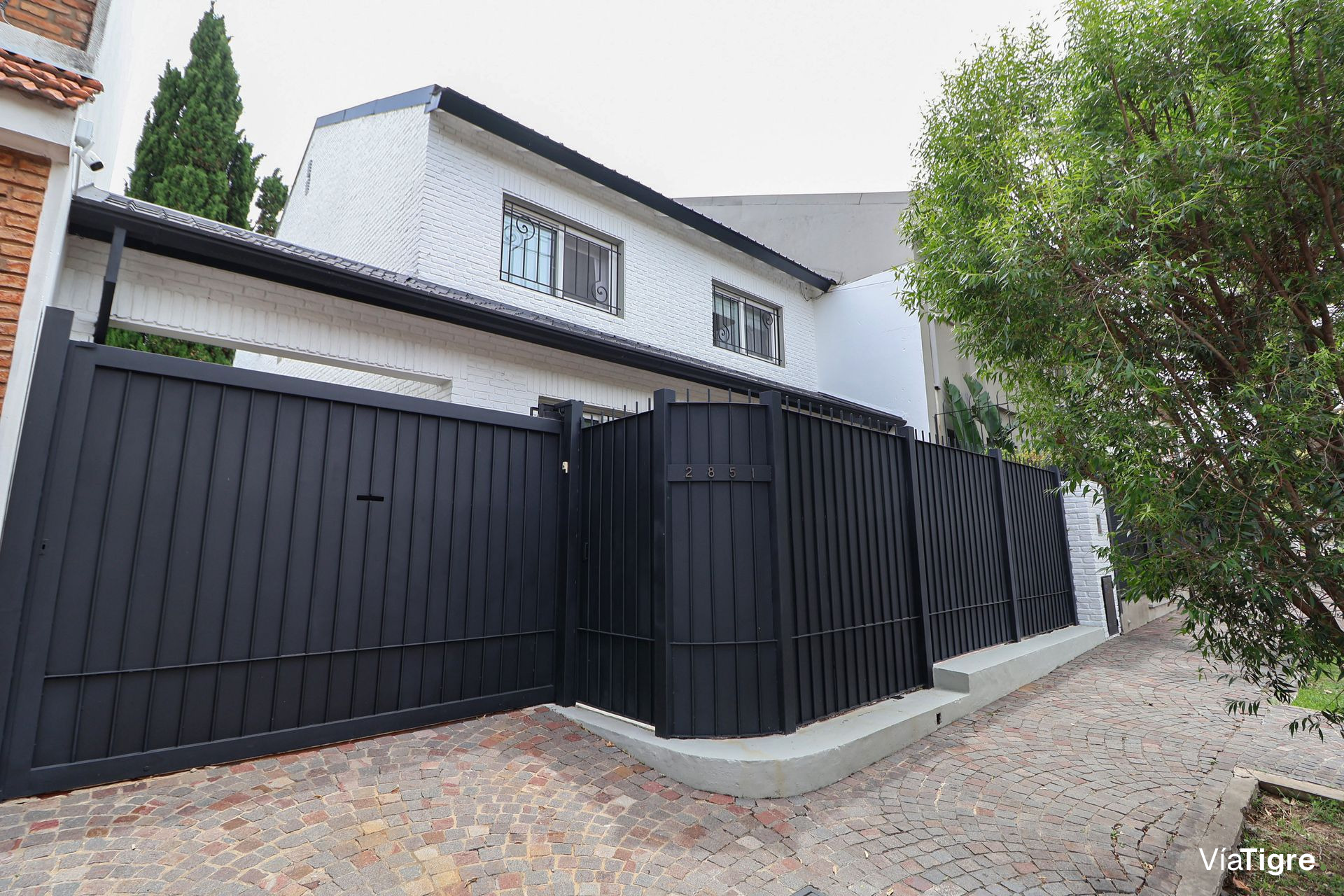 Casa Venta 6 Ambientes Martínez Lote Propio