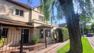 Alquiler Temporal Casa c/pileta Beccar San Isidro