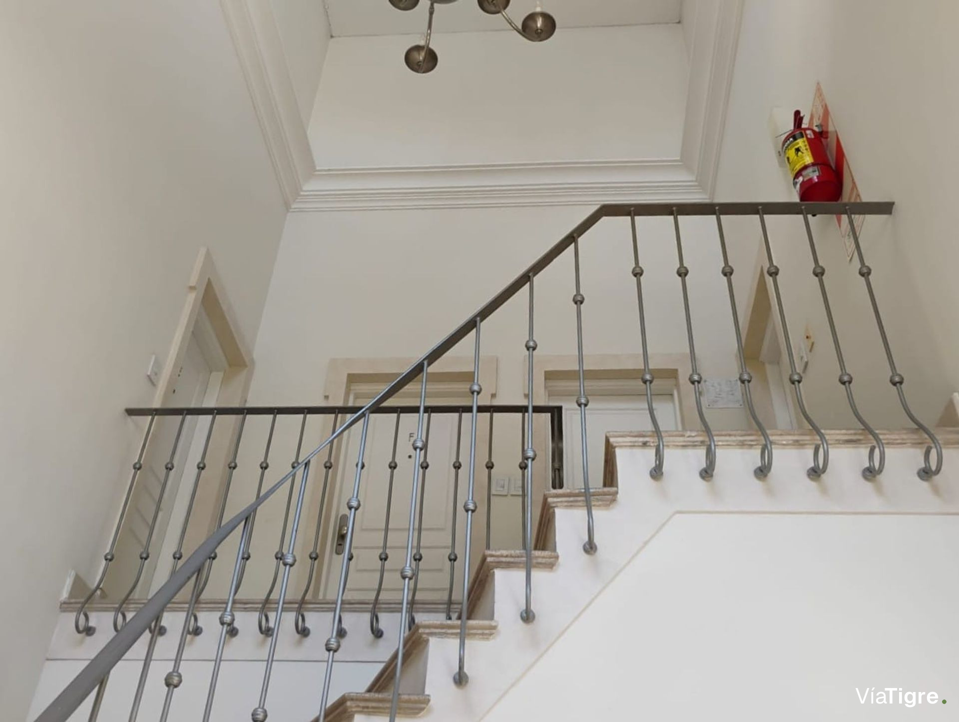 Alquiler Zona Residencial Chateau Parrilla Cochera