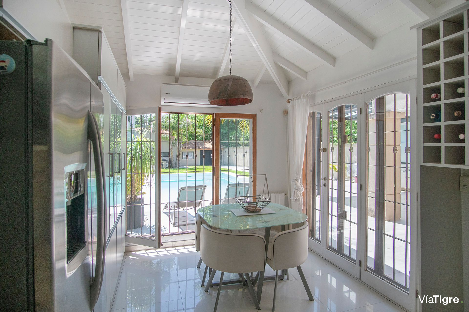 VENTA CASA 7 Amb. c/dependencia Florida-Vte. Lopez