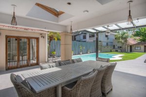 House for sale: 7 rooms with dependency, Florida Vía Lopez