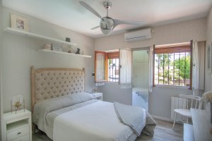 House for sale: 7 rooms with dependency, Florida Vía Lopez