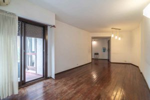 Venta Departamento 3 Ambientes Con Balcón Olivos
