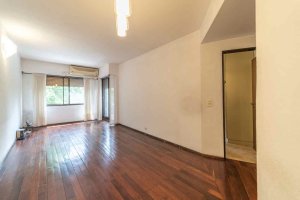Venta Departamento 3 Ambientes Con Balcón Olivos