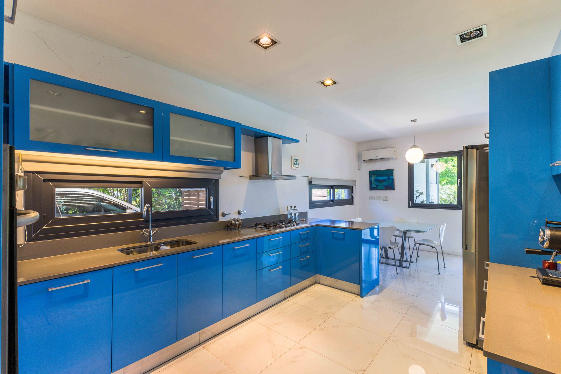 Venta Casa A La Laguna 8 Ambientes, La Comarca