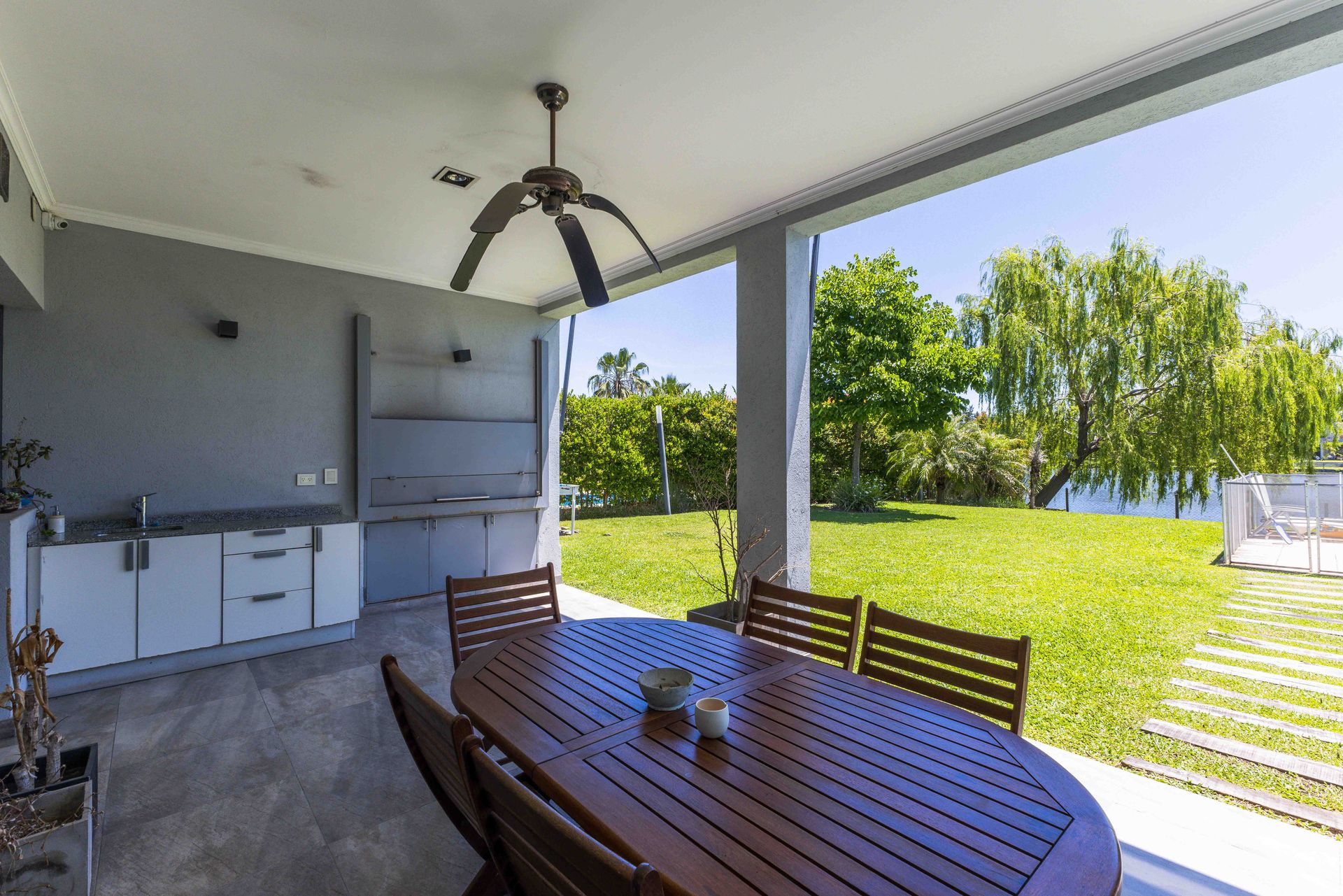 Venta Casa A La Laguna 8 Ambientes, La Comarca