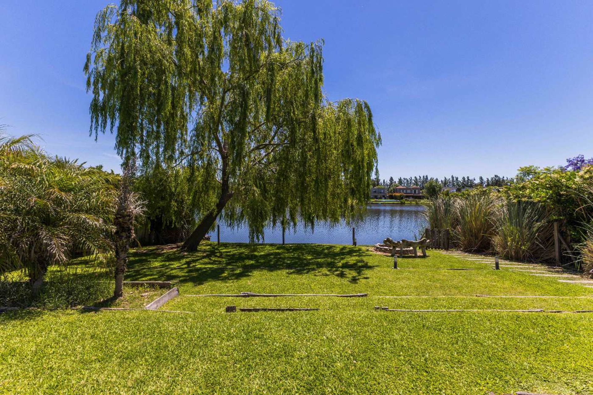 Venta Casa A La Laguna 8 Ambientes, La Comarca