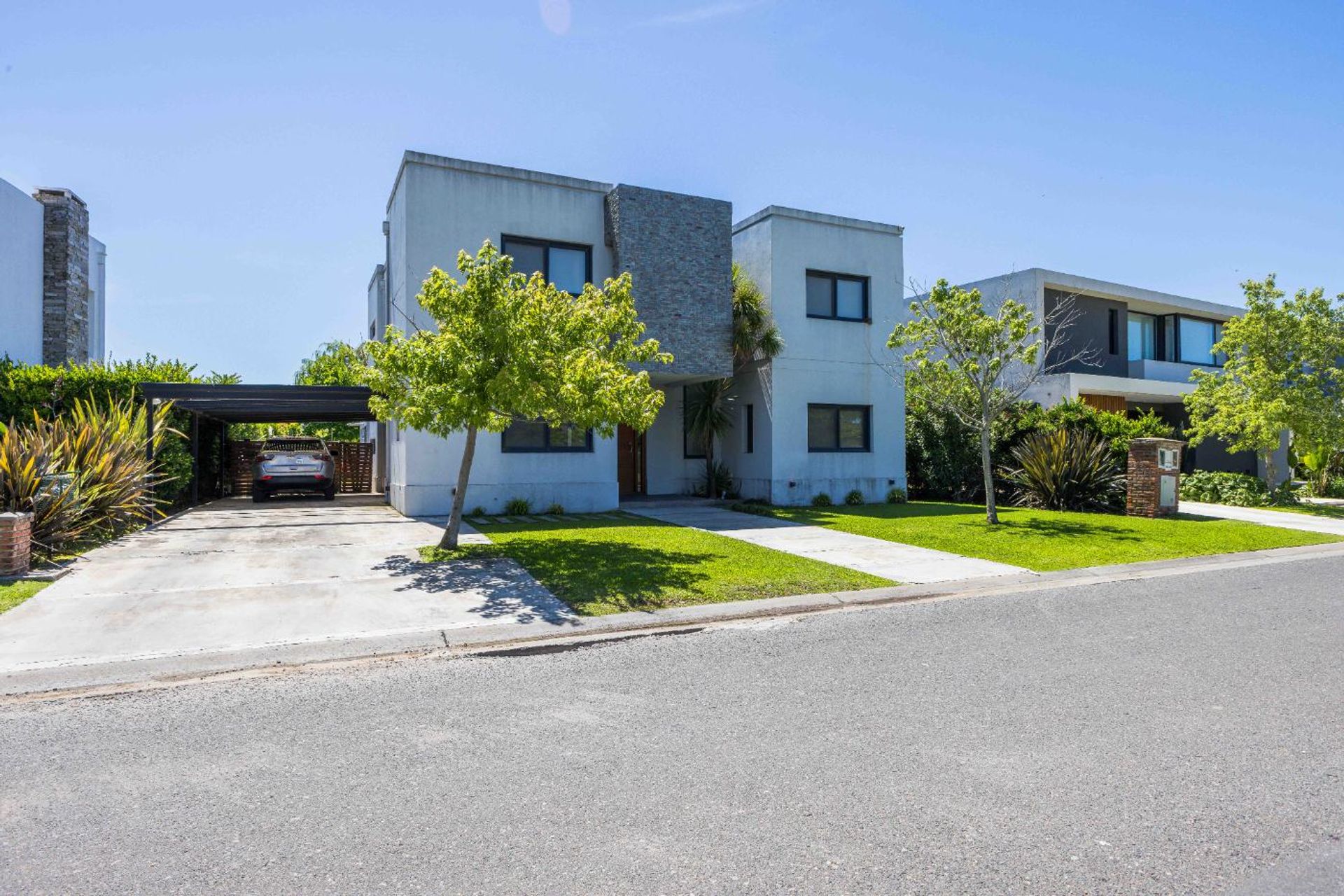 Venta Casa A La Laguna 8 Ambientes, La Comarca