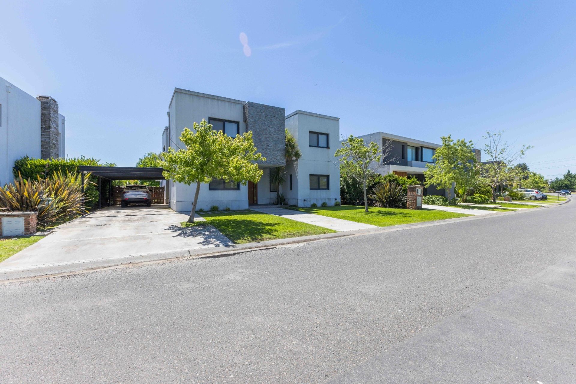 Venta Casa A La Laguna 8 Ambientes, La Comarca