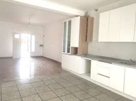 3-Room Apartment for Sale with Patio and Garage – Beccar