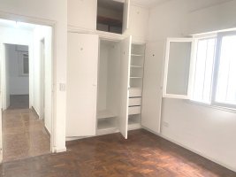 3-Room Apartment for Sale with Patio and Garage – Beccar