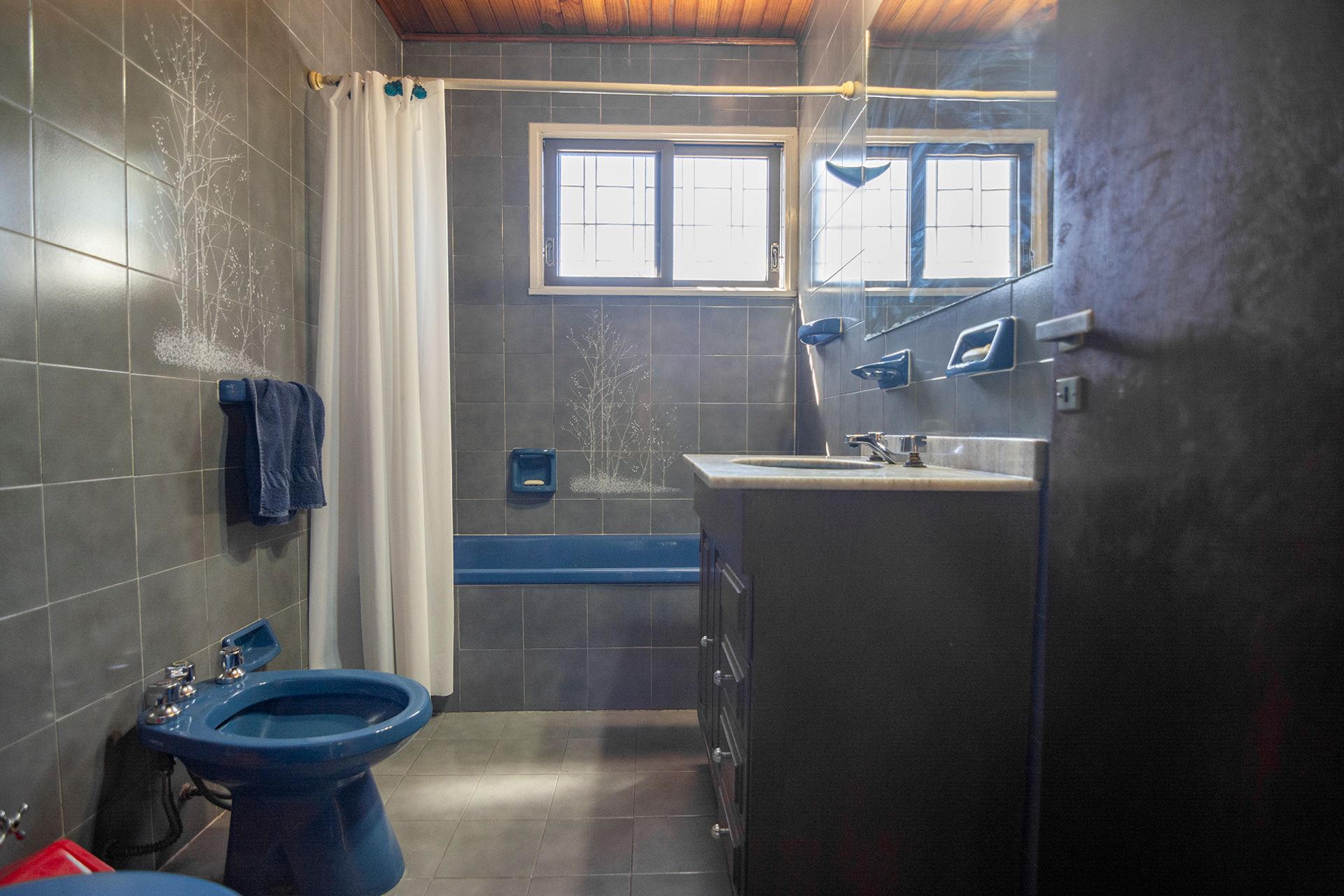 Venta casa 4 ambientes Boulogne jardin y pileta