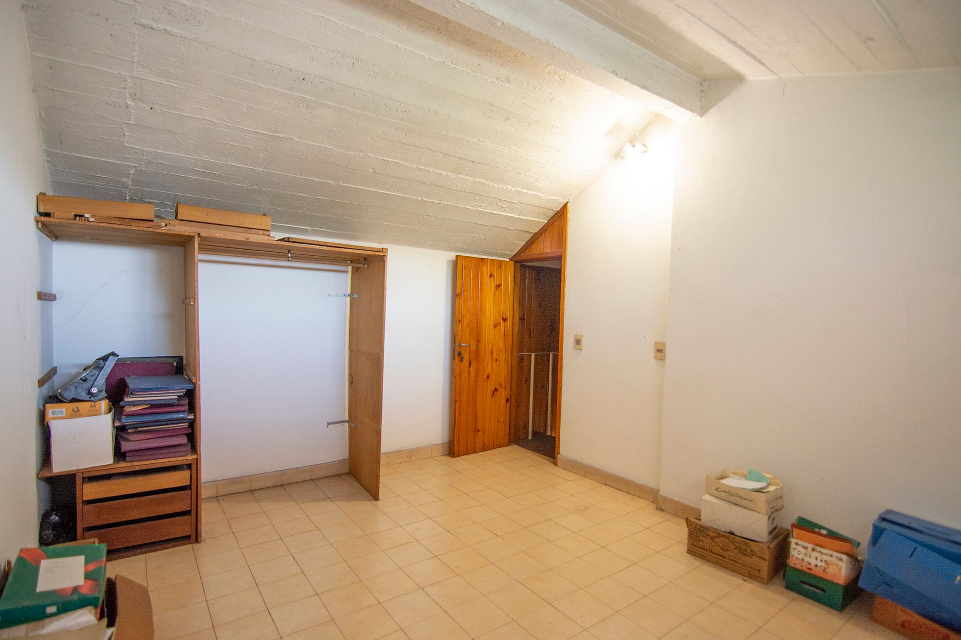 Venta casa 4 ambientes Boulogne jardin y pileta