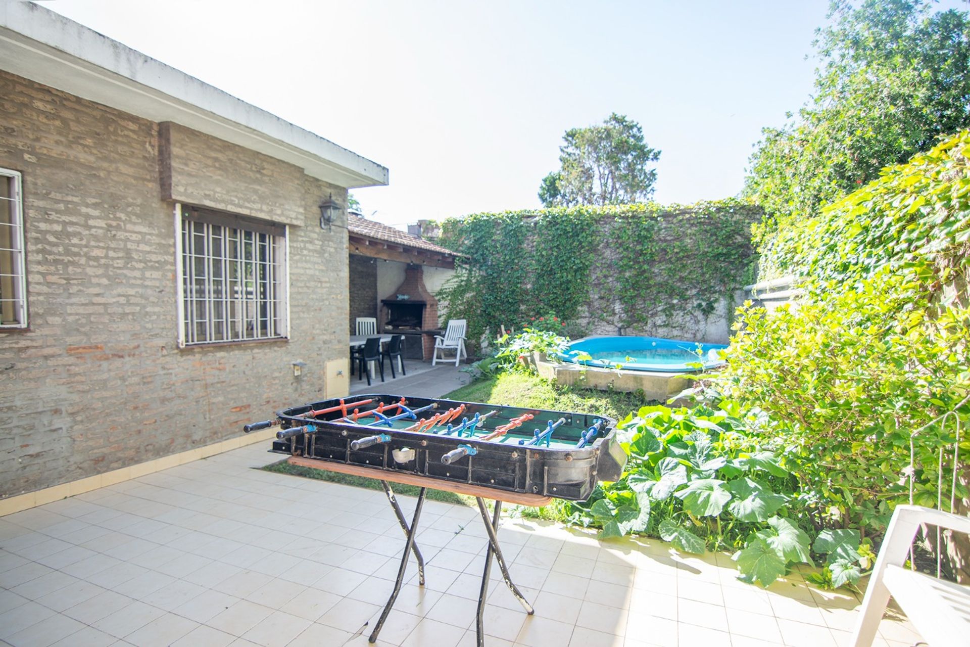 Venta casa 4 ambientes Boulogne jardin y pileta