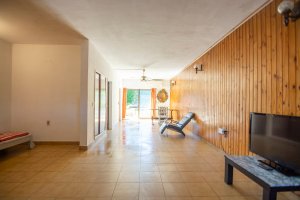 4-room house Boulogne with garden and pool