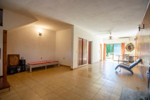 4-room house Boulogne with garden and pool