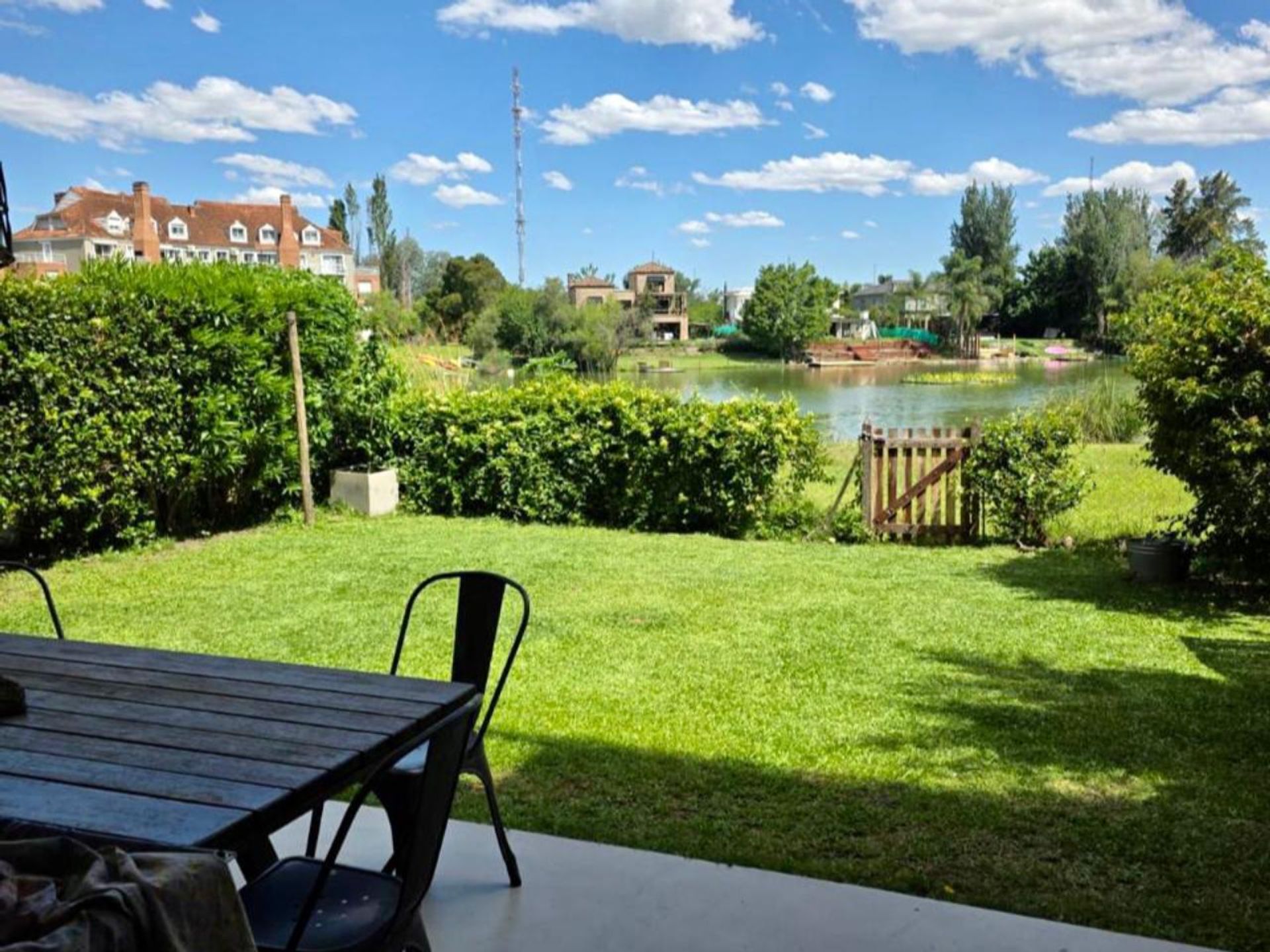 Departamento En Venta Pb Barrio Santa Barbara