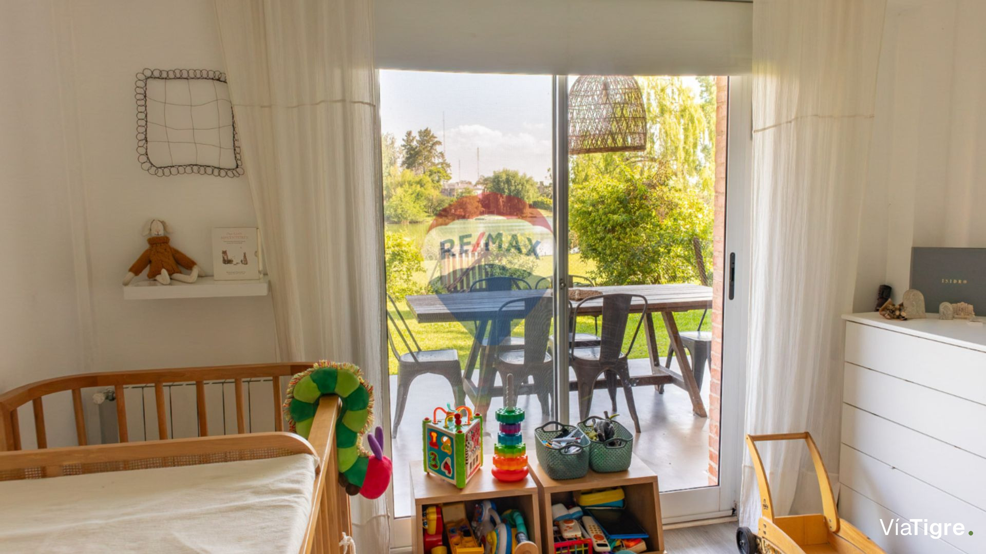 Departamento A La Laguna Venta Pb B° Santa Barbara
