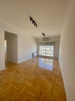Rental Apartment 4 Rooms in the heart of Olivos, no garage