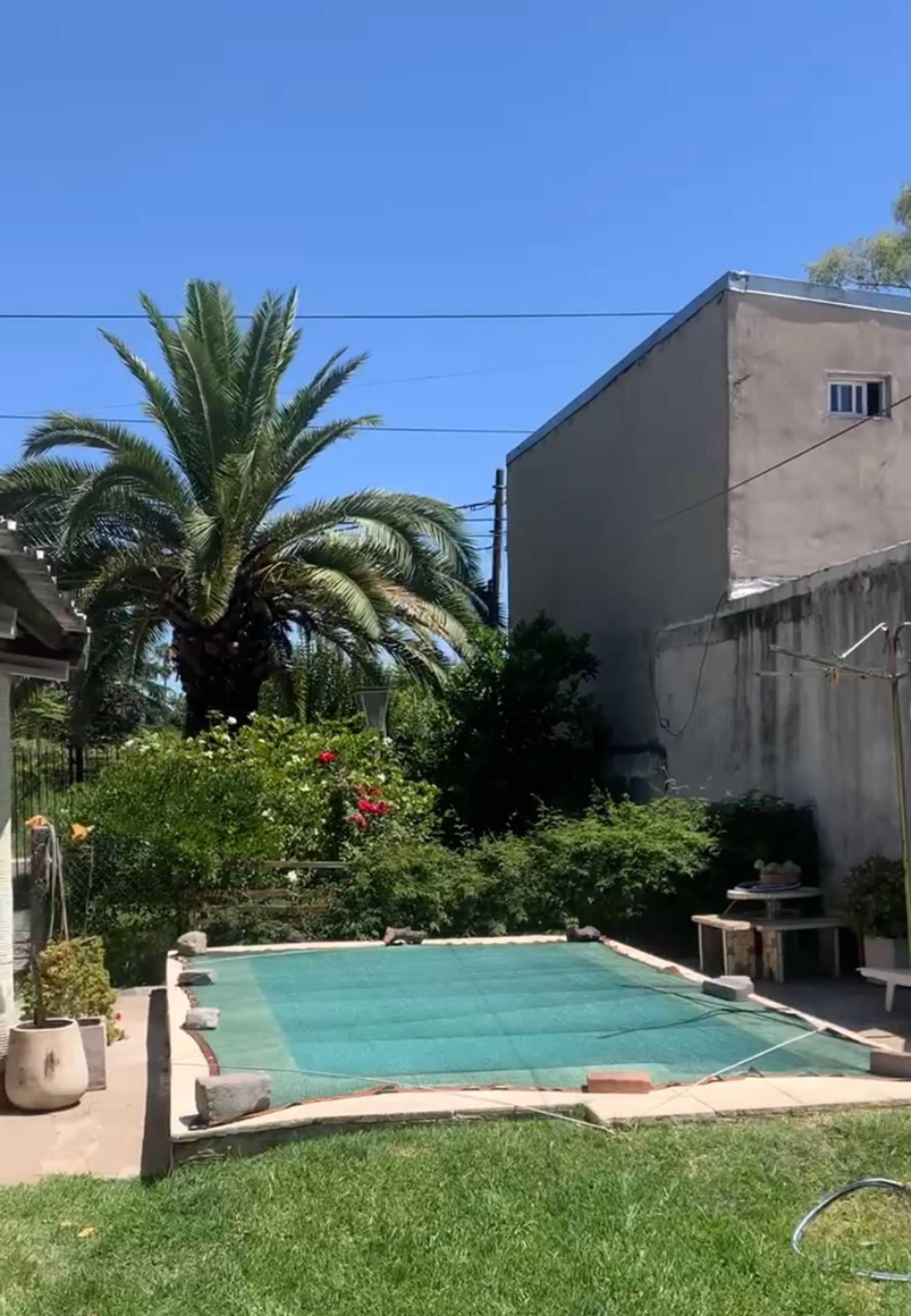 Venta Casa 3/4 amb. con Piscina en Don Torcuato