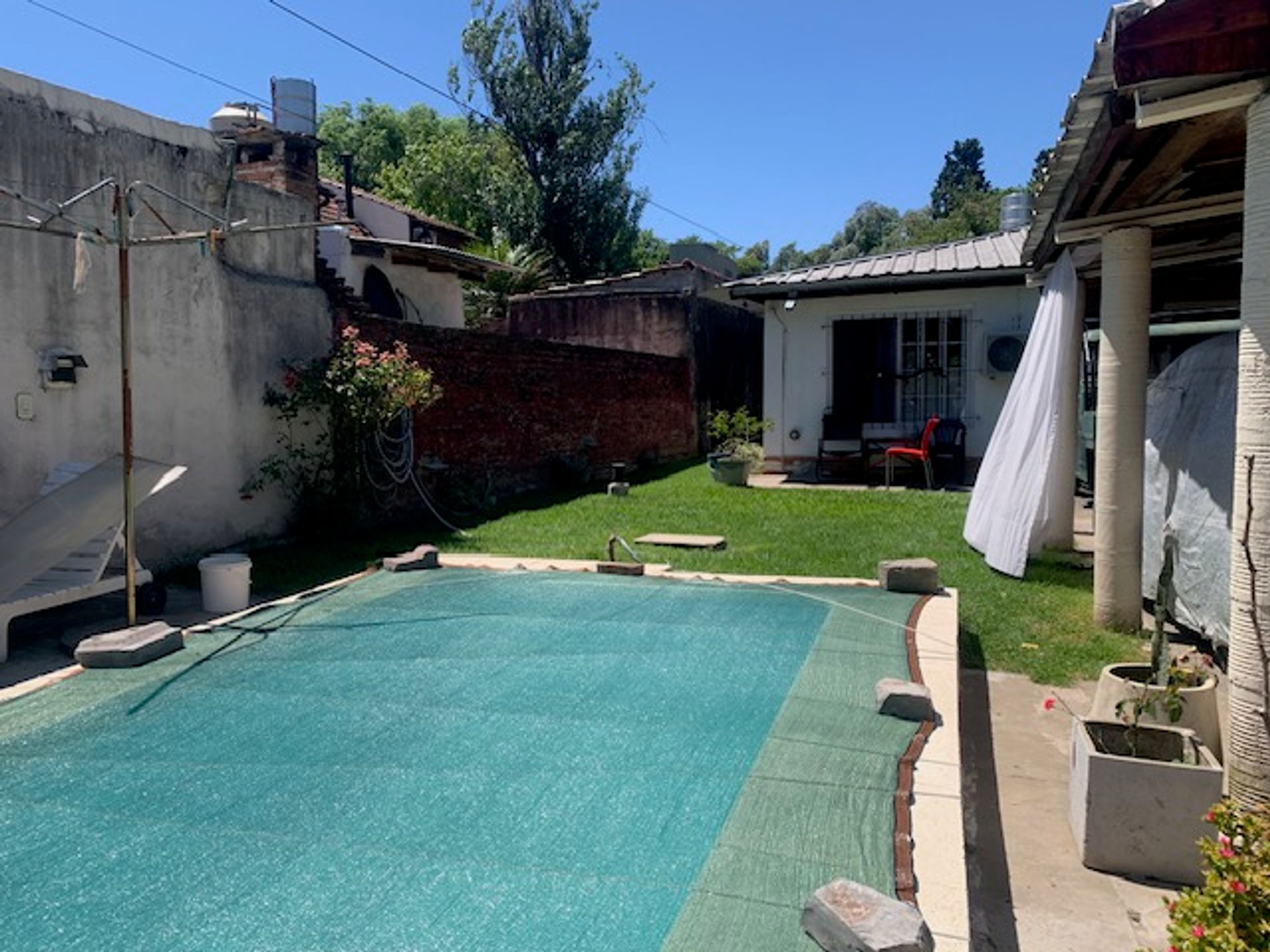 Venta Casa 3/4 amb. con Piscina en Don Torcuato