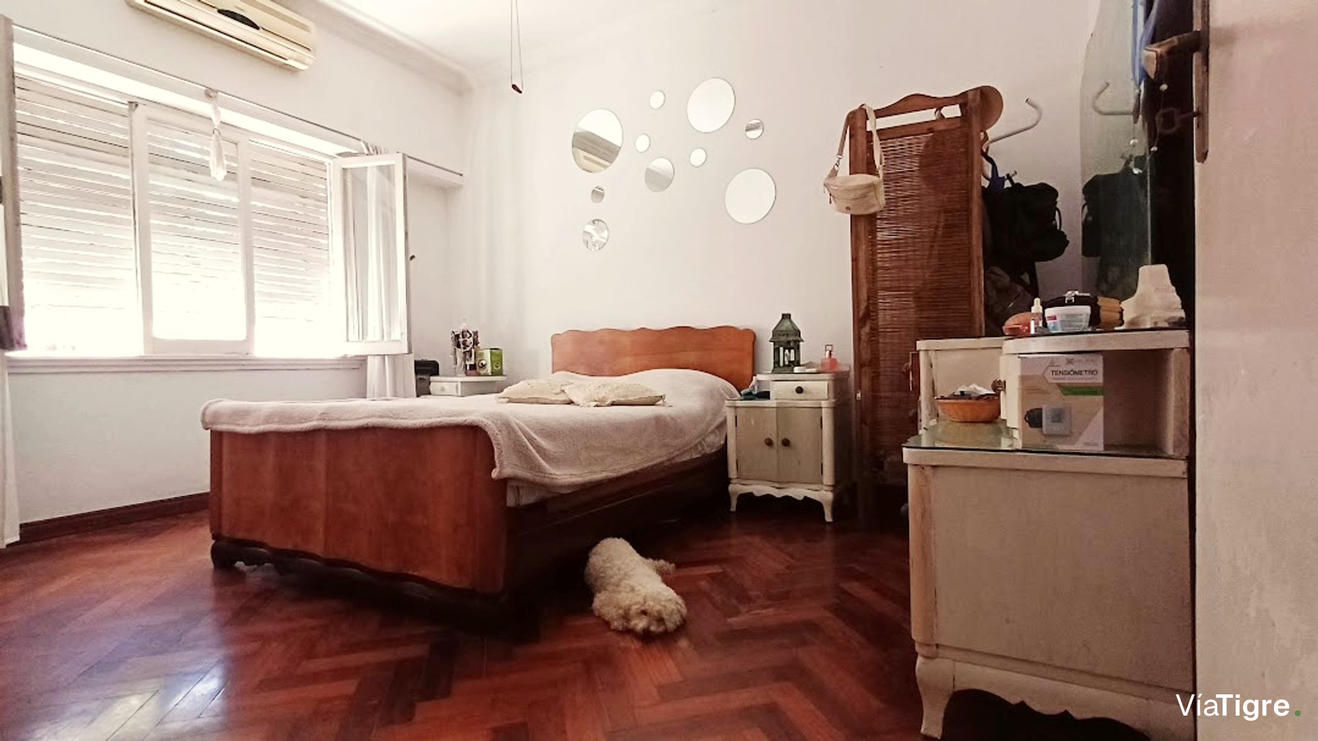 Venta Casa 4 Ambientes. Florida Con Jardin/Cochera