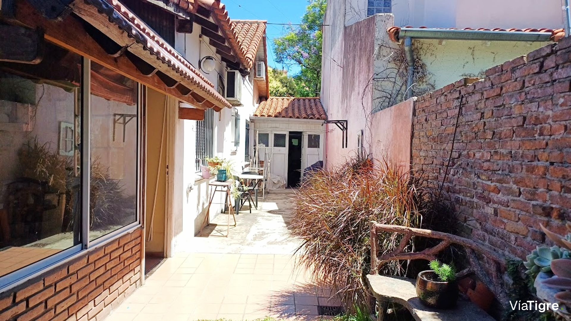 Venta Casa 4 Ambientes. Florida Con Jardin/Cochera