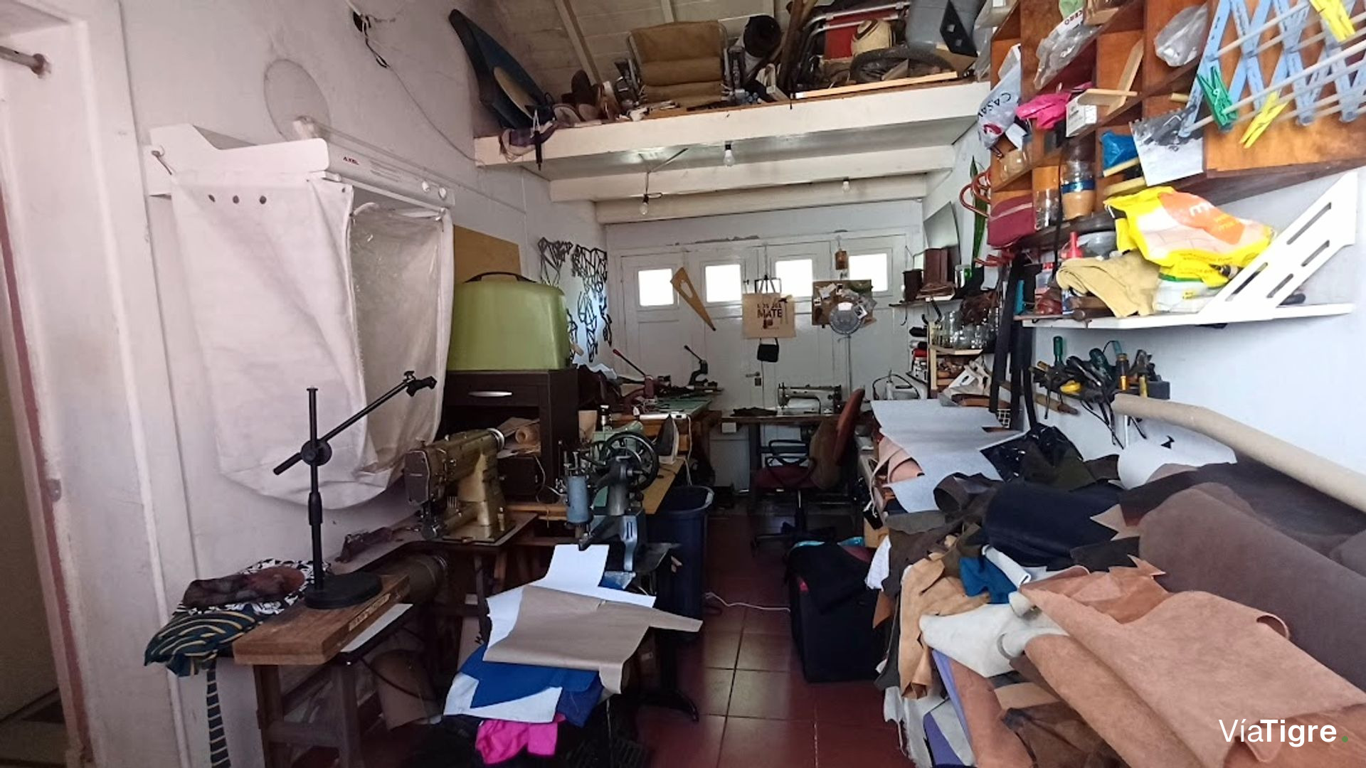Venta Casa 4 Ambientes. Florida Con Jardin/Cochera