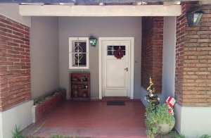 Venta Casa 4 Ambientes. Florida Con Jardin/Cochera