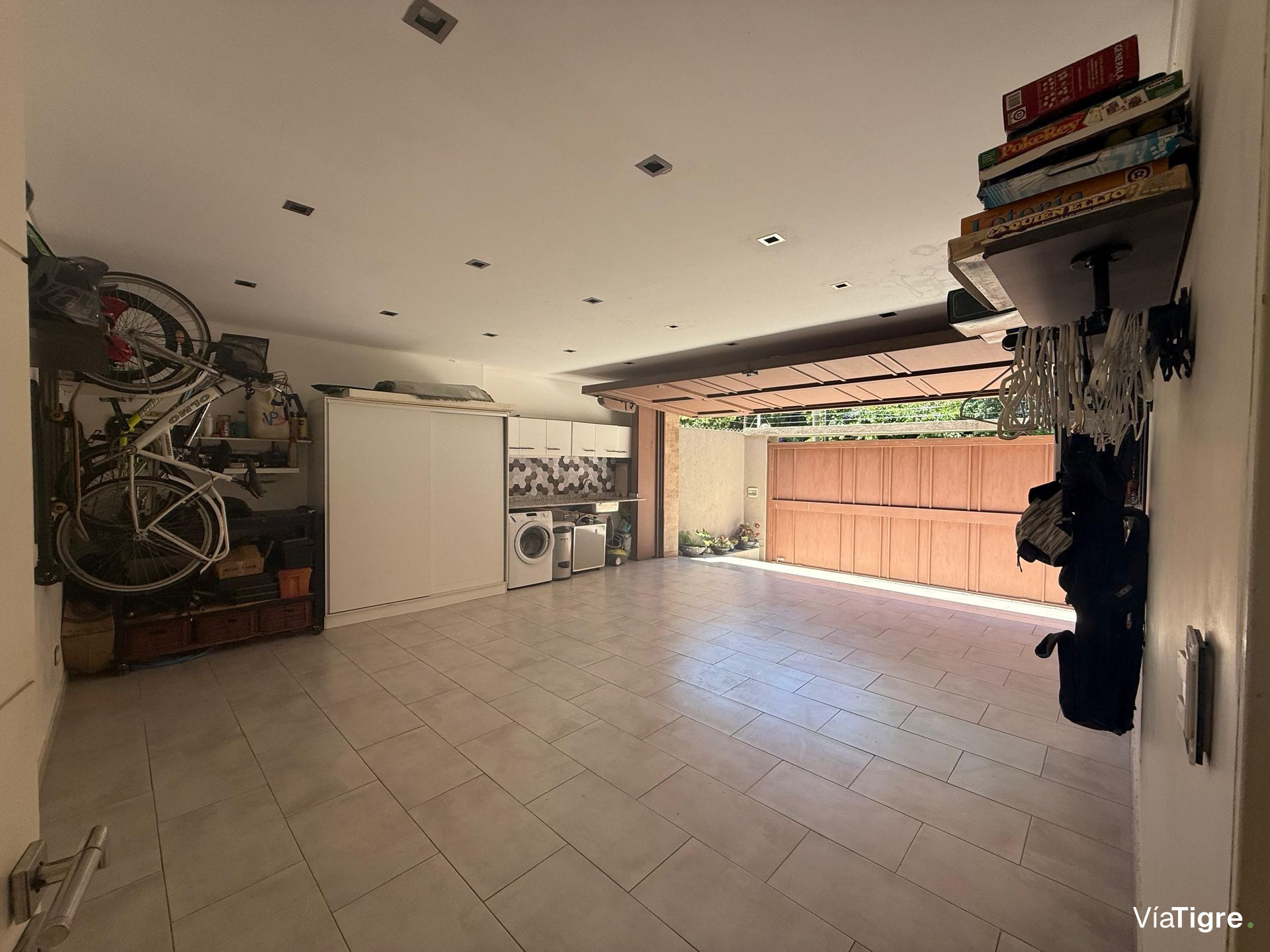 Venta Casa 5 Ambientes En Martinez Con Cochera