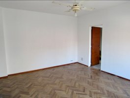 Sale Apartment Vicente López 3 rooms with balcony