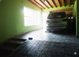 Gran Casa Con Pileta Y Quincho En Talar