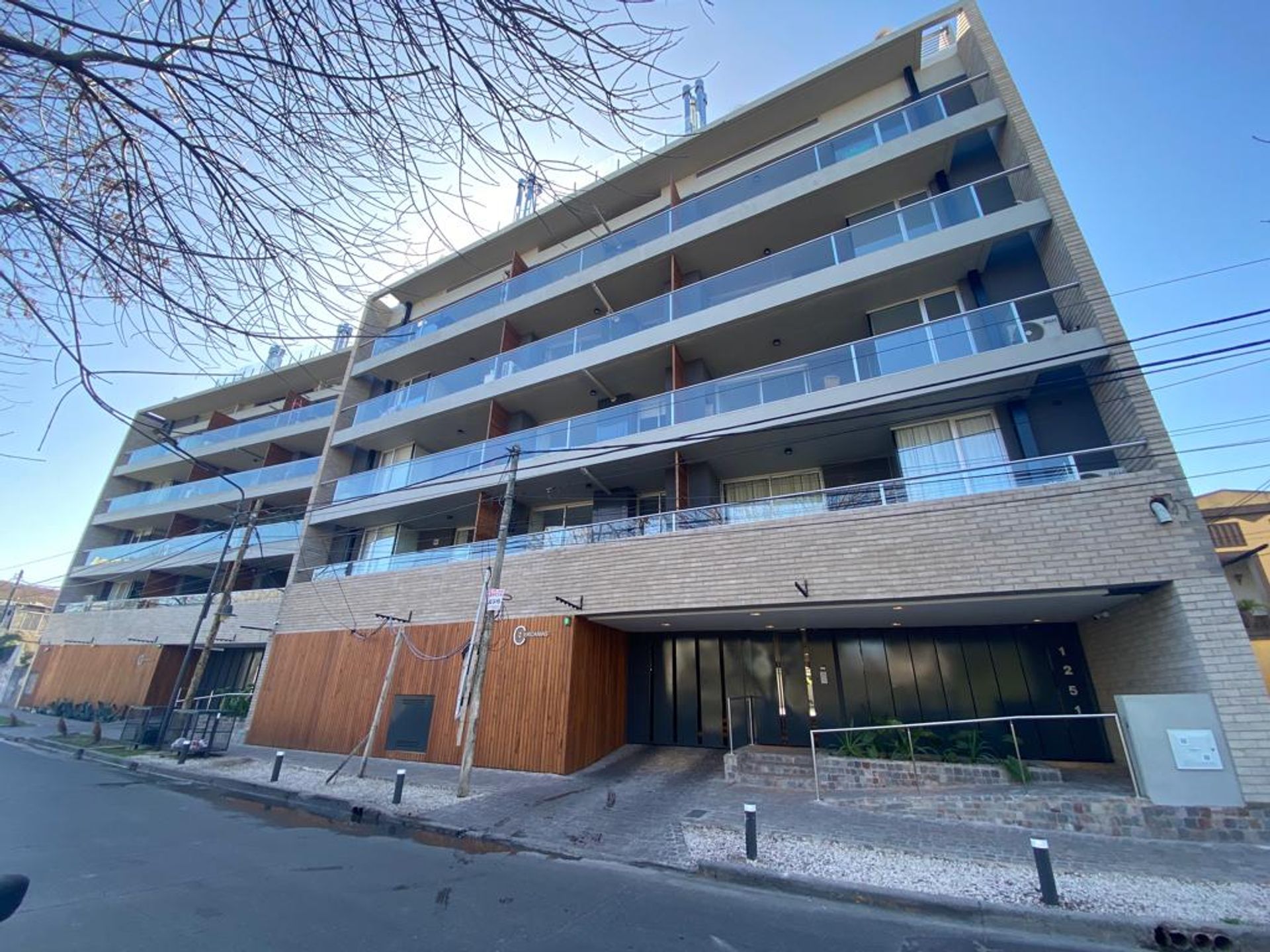 Dpto. 3 ambientes en VENTA Tigre centro.