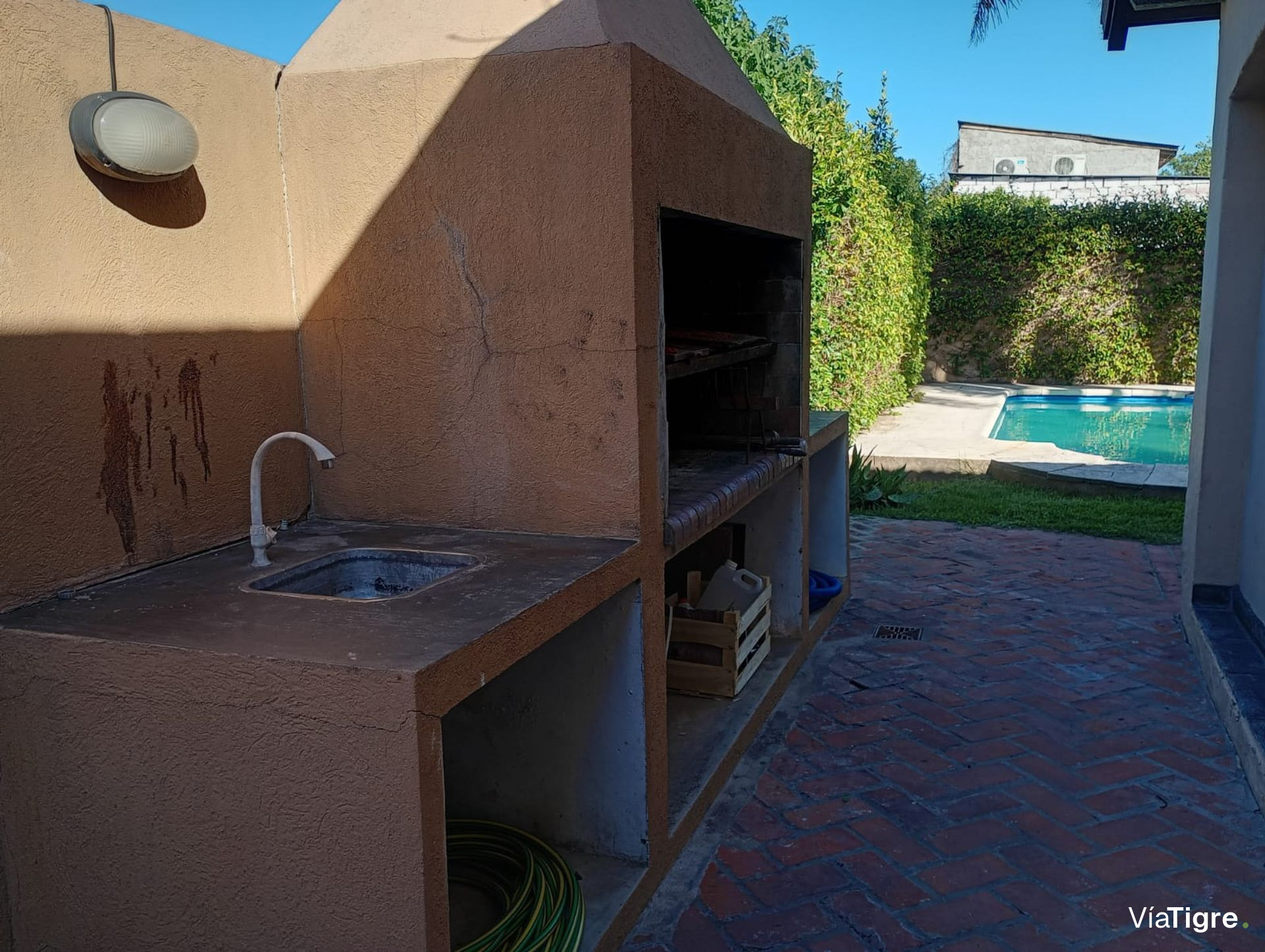 Casa en VENTA en Gral Pacheco C/PILETA y PARRILLA