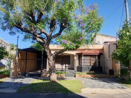 House for sale in Gral Pacheco, C/PILETA and PARRILLA