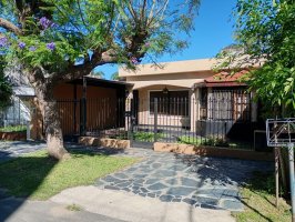 House for sale in Gral Pacheco, C/PILETA and PARRILLA