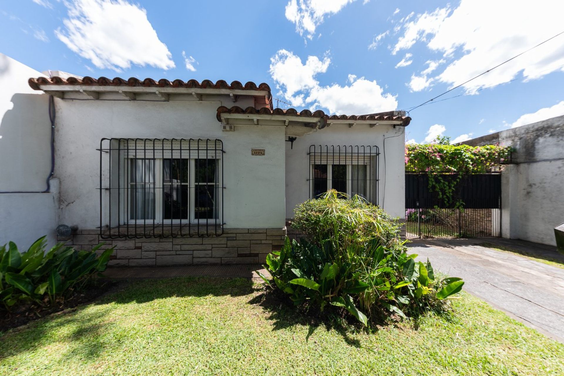 3-room House for Sale in Villa Adelina