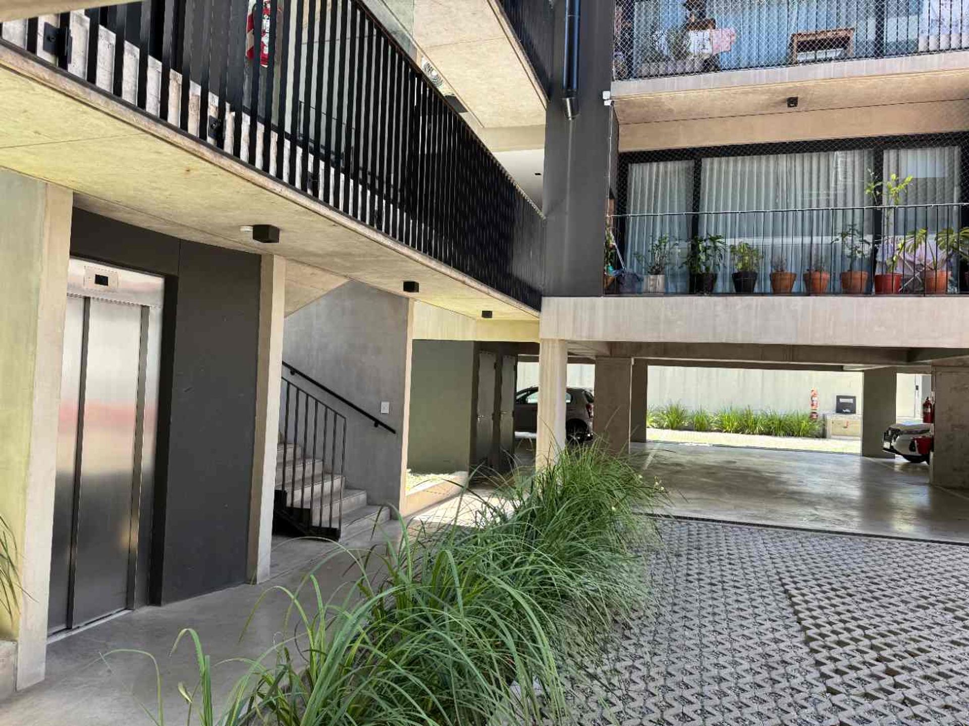 Venta Depto 3 Amb Cochera Parrilla V Lopez
