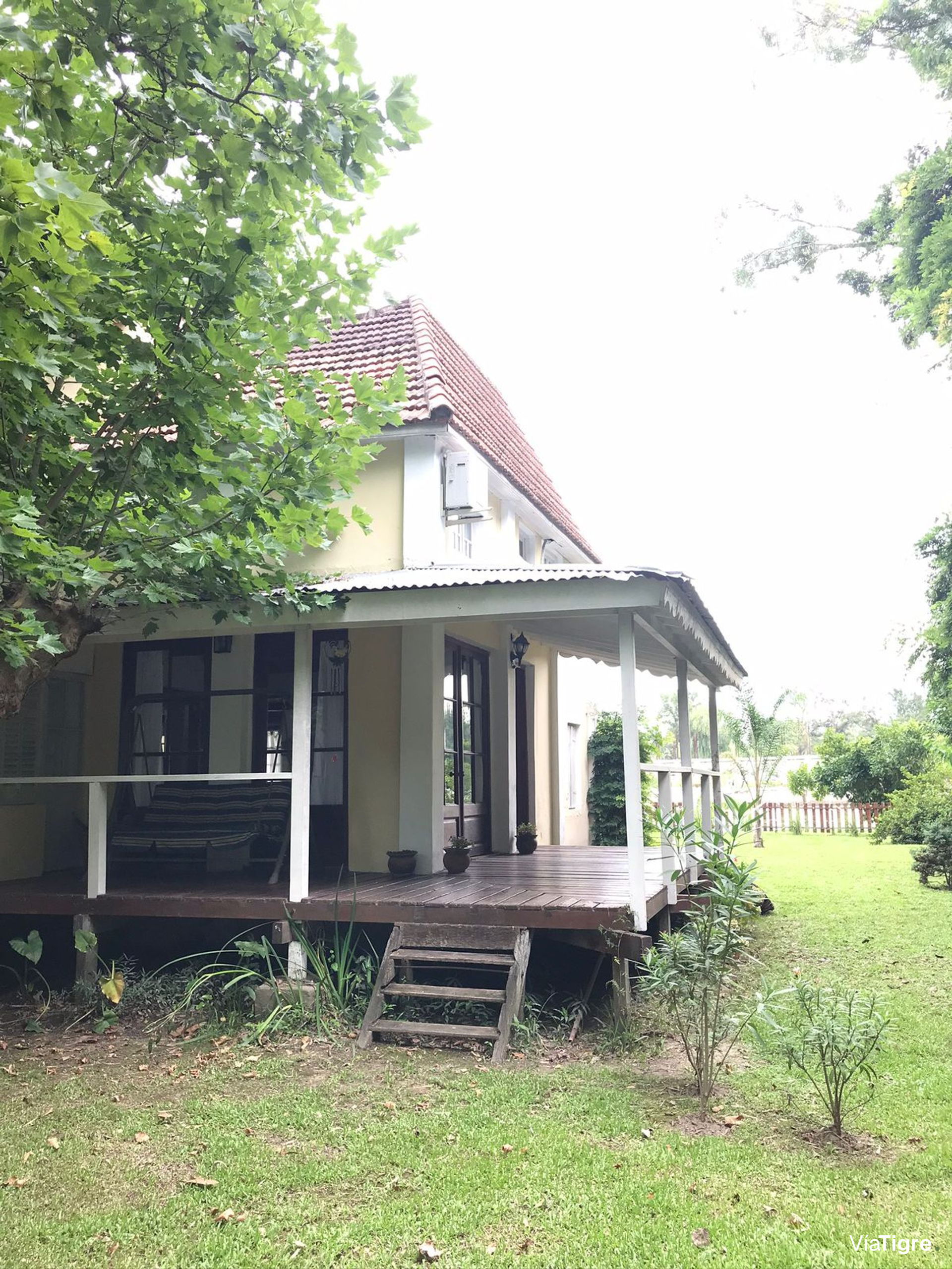 VENTA CASA EN DELTA DEL TIGRE - TERRENO DE 2375 m2
