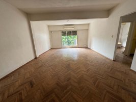 Venta 3 Ambientes Con Balcon Excelente Ubicacion